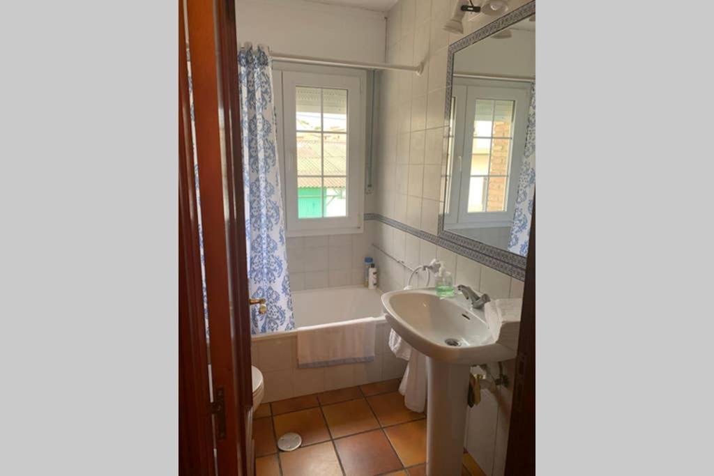 Apartamento Rural Kabitxoa Miranda de Arga Exteriör bild